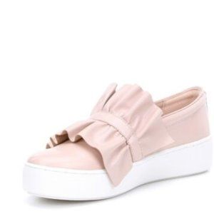 NWT Michael Kors Soft Pink Bella Ruffle Slip On Leather Sneaker
